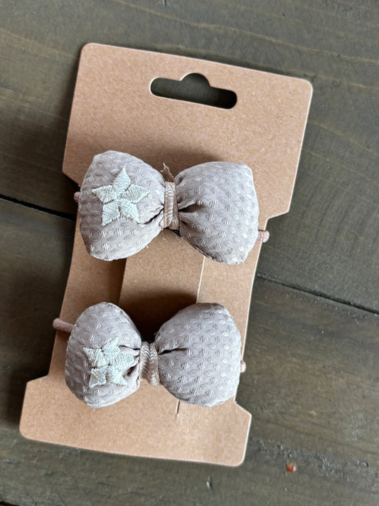 Cute Cream bow bobbles