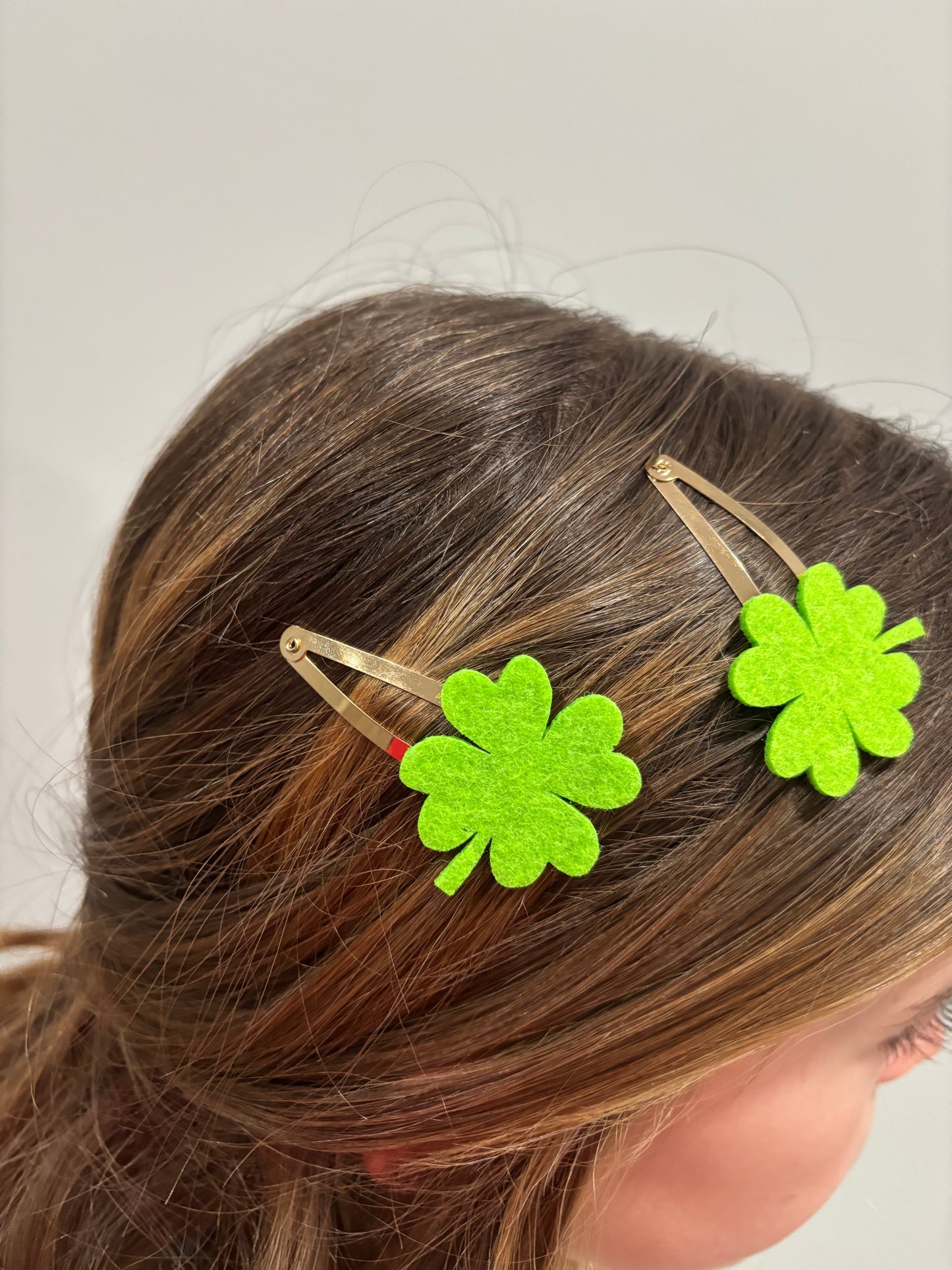 Shamrock hair clip