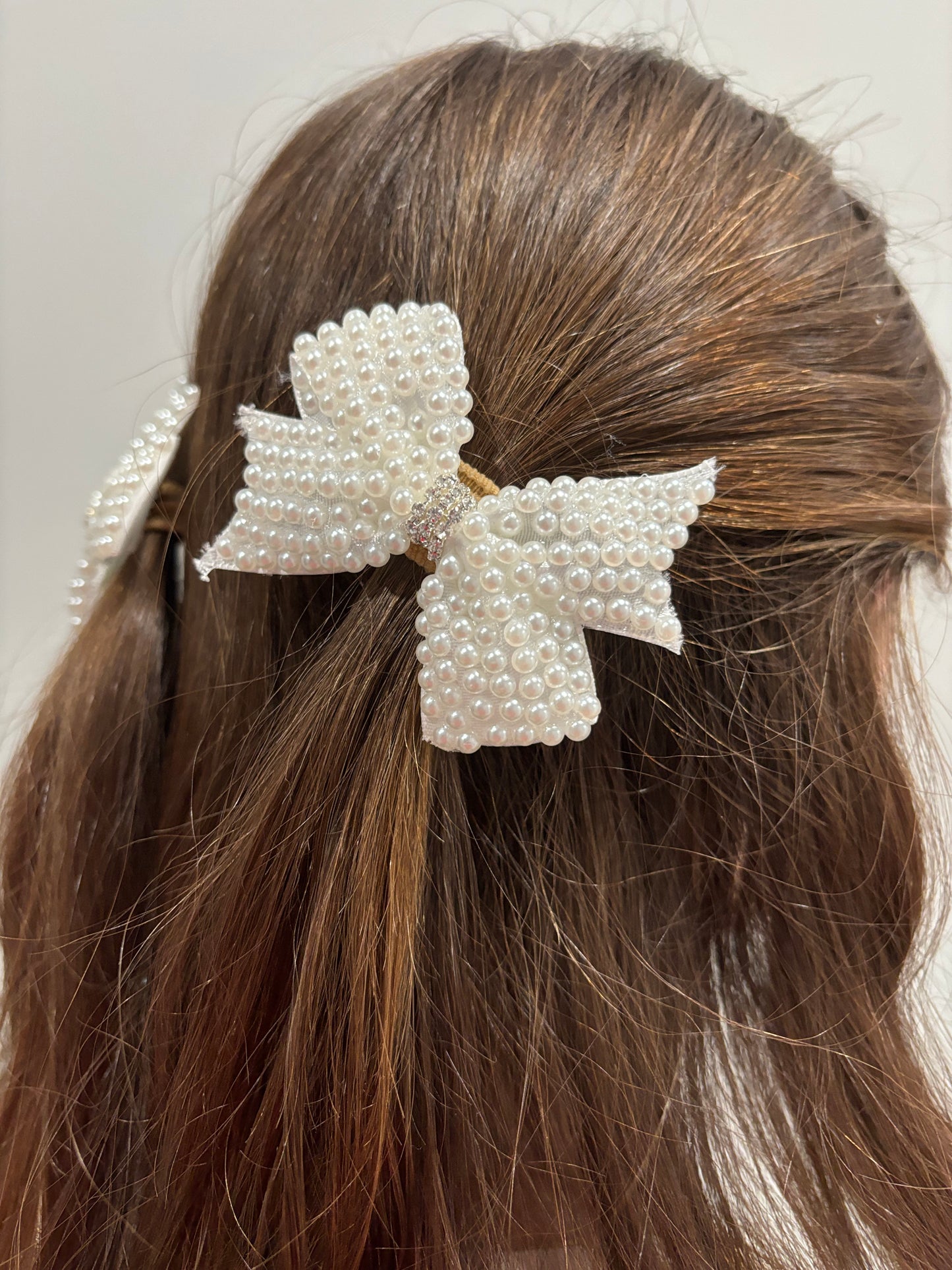 Pearl bow clips